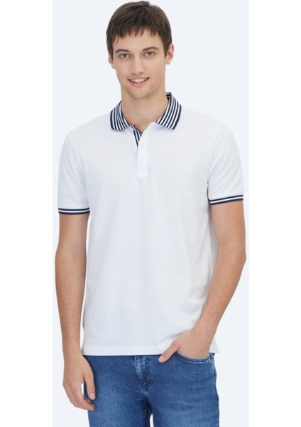 Beyaz Polo Yaka Pamuk Karışımlı T-Shirt