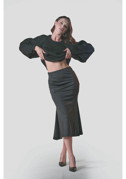 Sırtı Bağcıklı Balon Kol Kazak fiyatları