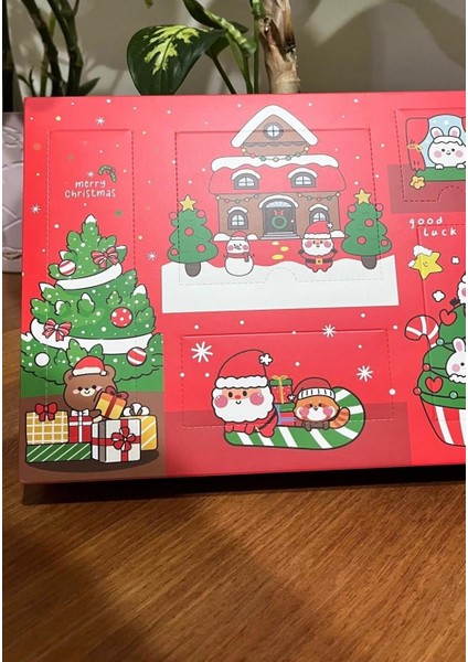 “noel Temalı 7 Günlük Sürpriz Advent Calendar – Çocuk ve Yetişkinlere Özel, Içerisinde 7 Farklı Mini Hediye Bulunan Premium Yeni Yıl Sürpriz Kutusu” fırsatları