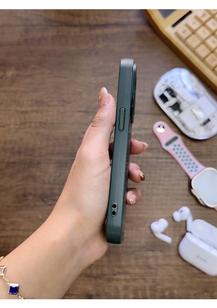 Iphone 13 Pro Uyumlu Premium Deri Dokulu Darbelere Karşı Dayanıklı Nazal Silikon Kılıf fiyatları