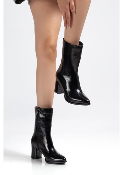 Wila Siyah Parlak Topuklu Tak Çıkar Çizme fırsatları