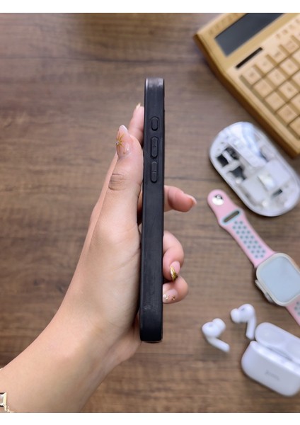 Iphone 16 Uyumlu Premium Deri Dokulu Darbelere Karşı Dayanıklı Nazal Silikon Kılıf fiyatları