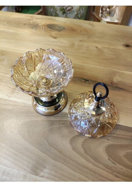 Cam Kapaklı Şekerlik indirimleri