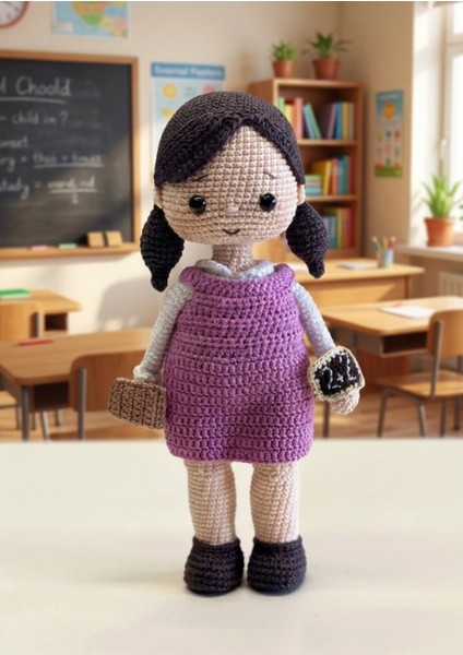 Öğretmen Elif – El Yapımı Örgü Amigurumi Bebek