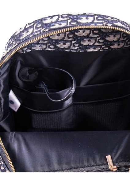 LED Ekranlı Akıllı Sırt Çantası – Animasyonlu Işıklı Dijital Tasarım Çanta