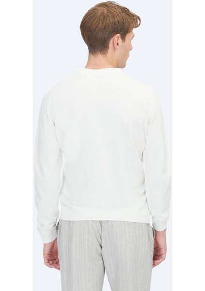 Ekru Bisiklet Yaka Düz Örgü Triko Kazak