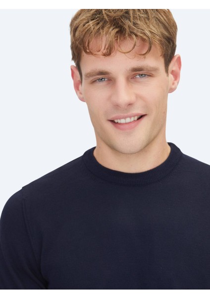 Lacivert Bisiklet Yaka Düz Örgü Triko Kazak indirimleri