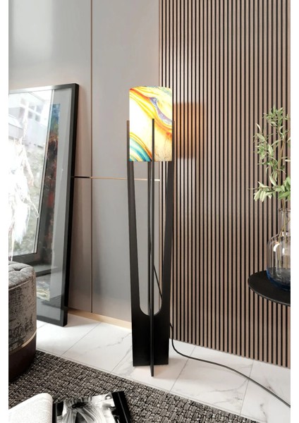 Minimalist Siyah Lambader Sergüzeşt