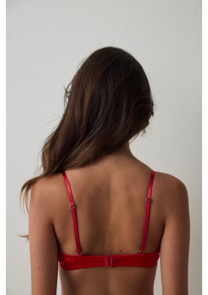 Kırmızı Satin Lace Wire Triangle modelleri