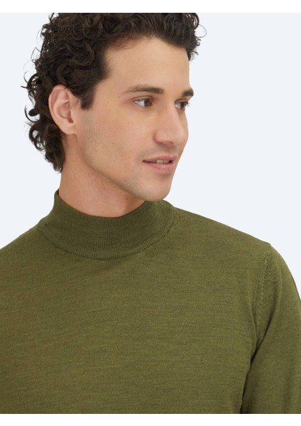 Koyu Yeşil Yarım Balıkçı Yaka Düz Örgü Yün Karışımlı Triko Kazak fırsatları