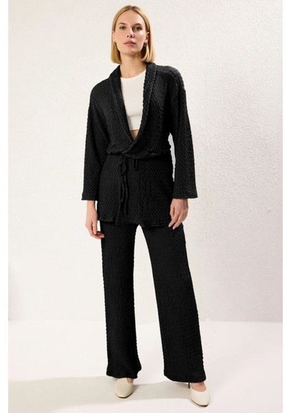 Kadın Alt Üst Dokulu Anvelop Üst Geniş Paça Alt Örme Takım Rahatlığı ve Bir Arada Sunuyor Kaliteli fırsatları