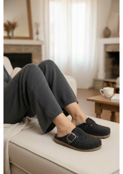 Siyah Keçe Anatomik Kadın Ev Terliği K-117.005 Z modelleri
