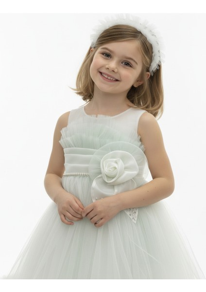 Kız Çocuk Askılı Inci ve Gül Detaylı Çıkabilen Kuyruklu Taç Hediyeli Monita Kız Çocuk Abiye Elbise 3-7 Yaş