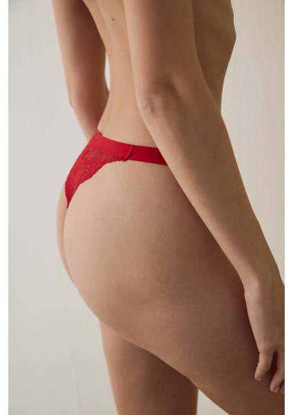 Kırmızı Strap Detailed Tanga Külot fiyatları