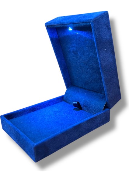 Exclusive Işıklı Kolye Kutusu