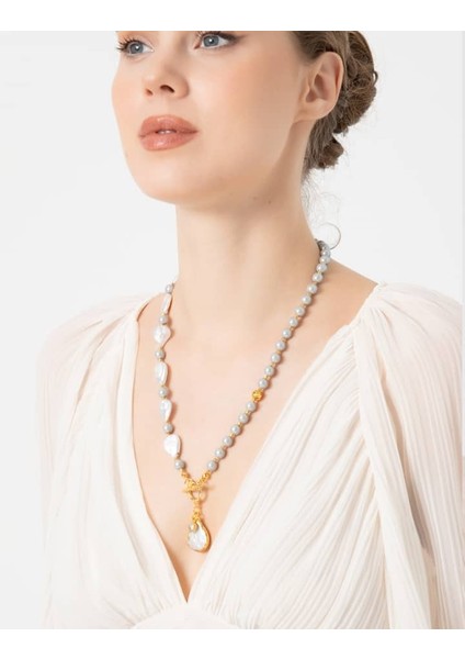 Inci Uçlu Yansımalı Kolye