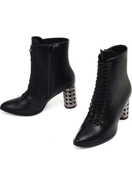 Kadın Siyah Bağcıklı Fermuarlı Kalın Topuklu Bot 25WFE481218 modelleri