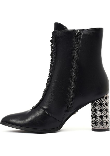 Kadın Siyah Bağcıklı Fermuarlı Kalın Topuklu Bot 25WFE481218 fırsatları