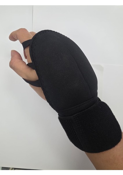 Parkinson El Titremesi Için Ağırlıklı Bileklik [sağ]