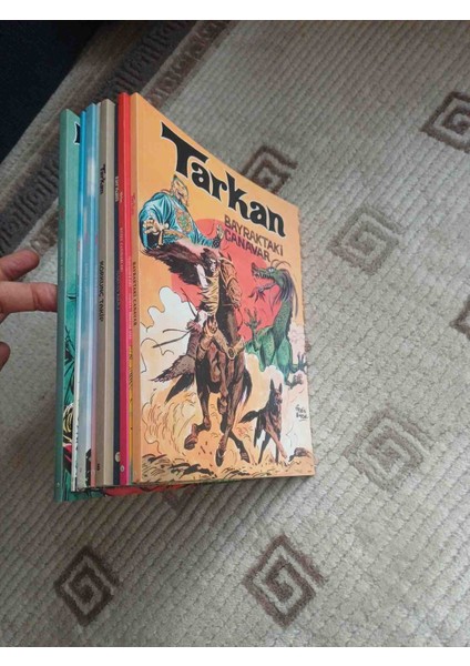 Tarkan Dunya Yayıncılık 8 Cılt Tam Takım Bayraktakı Canavarkuzey Canavarlarımars In Kılıcıkorkunc Takıpmaryonun Kusları Margus Kalesı Honorıyanın Yuzugudehset Kulesı