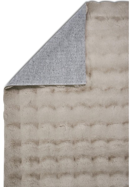 Molecule Vizon Kabartmalı Peluş Post Tüy Hav Vermez Halı