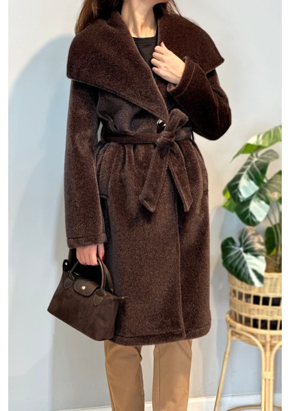 Geniş Yakalı Düğmeli Kaban 36234 Kahverengi