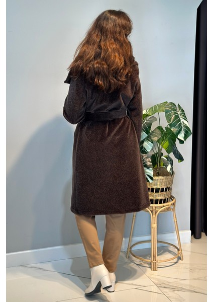 Geniş Yakalı Düğmeli Kaban 36234 Kahverengi modelleri