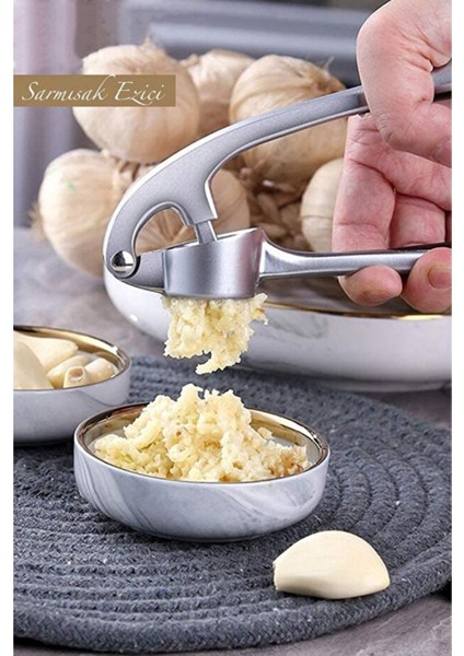 Paslanmaz Çelik Sarımsak Ezici | Ergonomik Sap – Kolay Temizlenebilir 15.5 cm