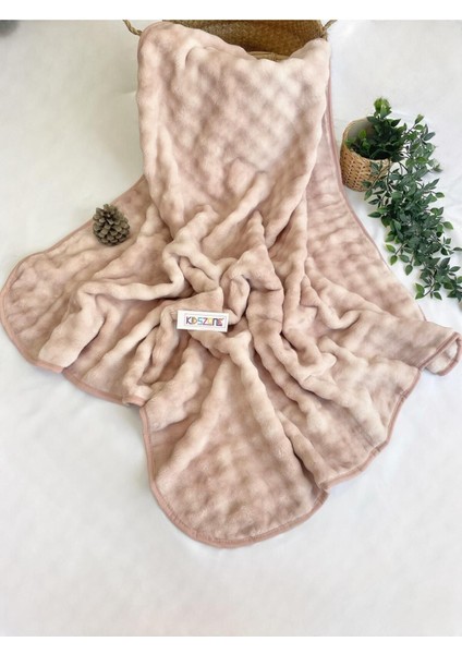 Peluş Bebek Battaniyesi Kabartmalı Kalın Kışlık Bebek Battaniyesi 100X120 cm