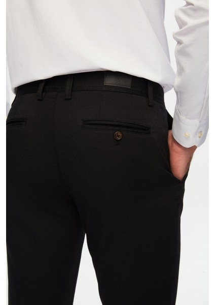Slim Fit Siyah Armürlü Chino Pantolon