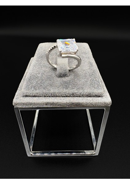 Gümüş Baget Taşlı Yüzük fiyatları