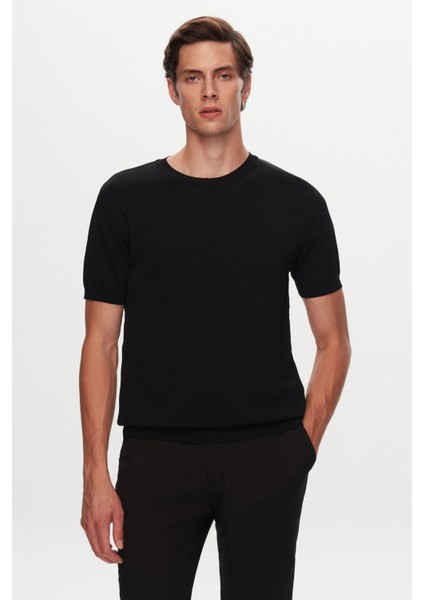 Slim Fit Siyah Düz Örgü T-Shirt
