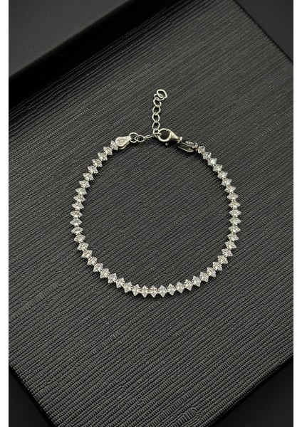 925 Ayar Gümüş Beyaz Zirkon Taşlı Gümüş Renk Erkek Bileklik FRJ12464-3464-A