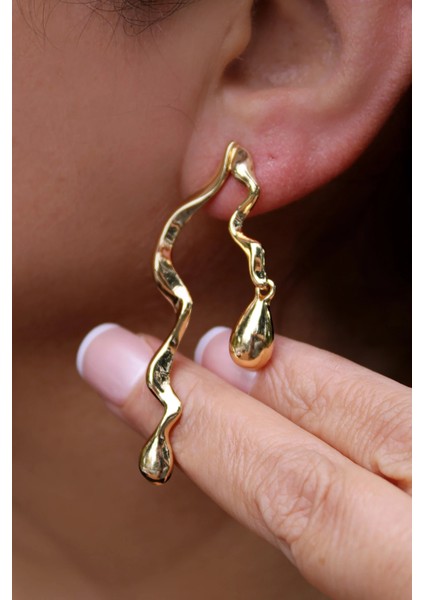 Akışkan Damlacık Kadın Çelik Küpe