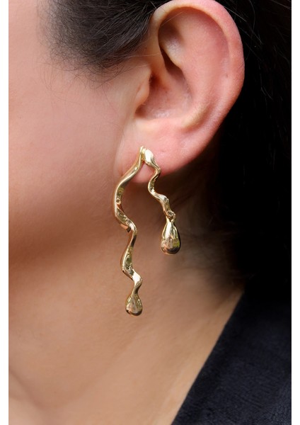 Akışkan Damlacık Kadın Çelik Küpe fiyatları