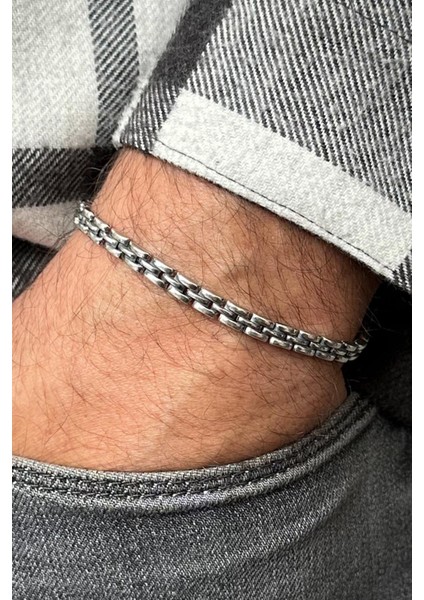 925 Ayar Gümüş Italyan Model Gümüş Renk Erkek Bileklik FRJ12670-3670-A7 modelleri