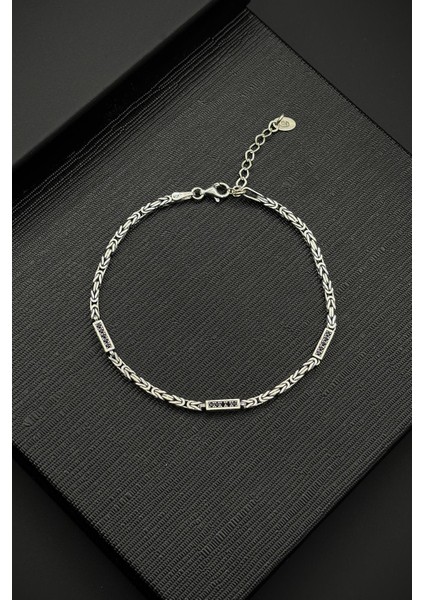 925 Ayar Gümüş Italyan Model Siyah Zirkon Taşlı Gümüş Renk Erkek Bileklik FRJ12476-3476-S