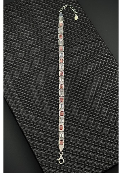 925 Ayar Gümüş Kırmızı-Beyaz Baget Zirkon Taşlı Gümüş Renk Erkek Bileklik FRJ12644-3644-KA