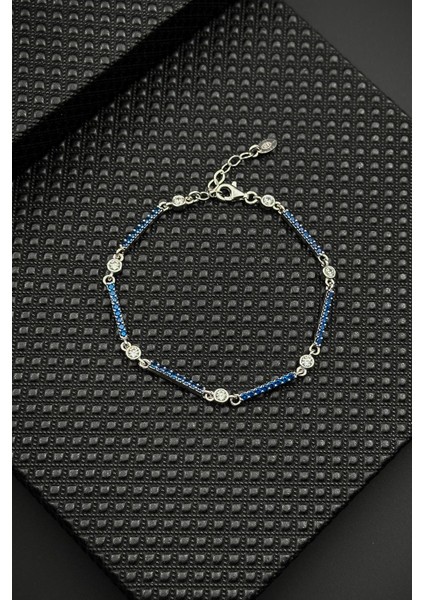 925 Ayar Gümüş Lacivert Zirkon Taşlı Kadın Bileklik FRJ12596-3596-L