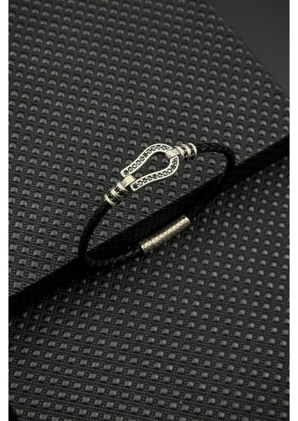 925 Ayar Gümüş ve Derili Zirkon Taşlı Siyah Renk Erkek Bileklik FRJ12621-3621-S