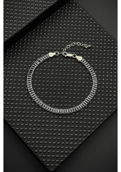 925 Ayar Gümüş Siyah Baget Taşlı Gümüş Renk Erkek Bileklik FRJ12636-3636-S