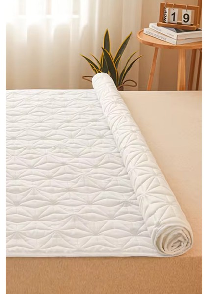 Köşe Lastikli Kapitone Pamuklu Su Geçirmez Yatak Koruyucu Alez – Tek / Çift Kişilik, Bebek & Çocuk fırsatları