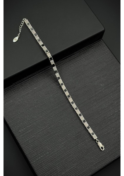 925 Ayar Gümüş Zirkon Taşlı Gümüş Renk Kadın Bileklik FRJ12547-3547-AB