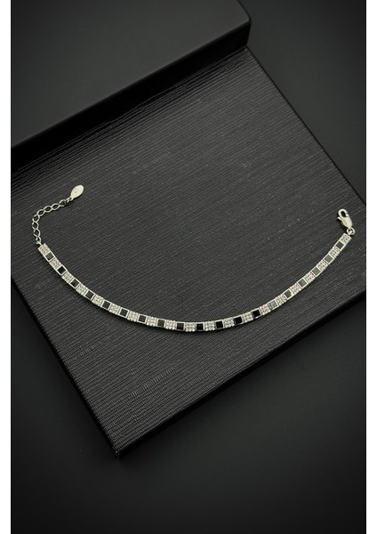 925 Ayar Gümüş Zirkon Taşlı Gümüş Renk Kadın Bileklik FRJ12547-3547-AB fiyatları