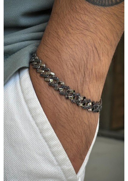 925 Ayar Gümüş Italyan Model Siyah Zirkon Taşlı Siyah Renk Erkek Bileklik FRJ12638-3638-S fiyatları