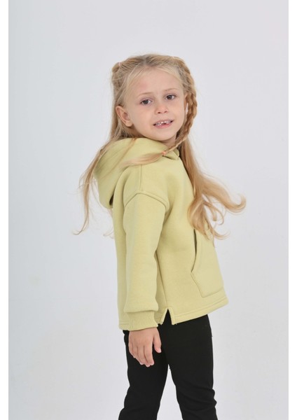 Kız Çocuk Kalp Baskılı Sweatshırt fiyatları