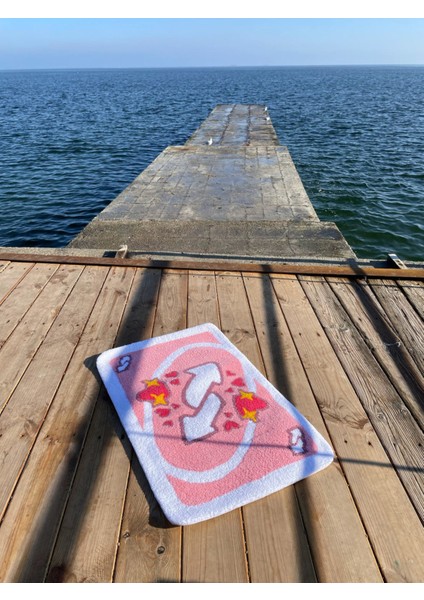 Sevgililer Günü Uno Kart Şeklinde Halı - Kalpli Kelebek Motifli El Yapımı Hediye - Sevgiliye Hediye fırsatları