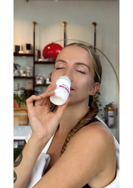 Ter Önleyici & Beyazlatıcı Kadın Deo Roll-On