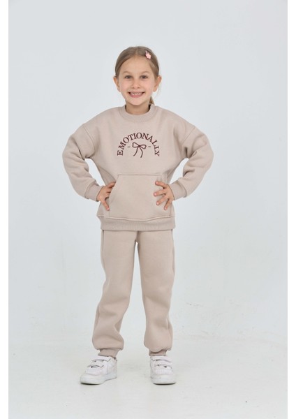 Kız Çocuk Fiyonk Nakışlı Eşofman Takım