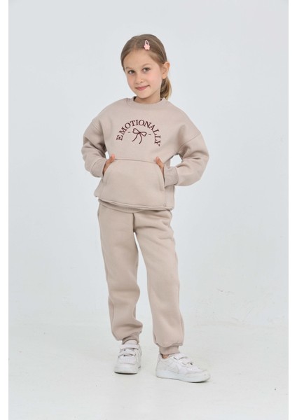 Kız Çocuk Fiyonk Nakışlı Eşofman Takım indirimleri